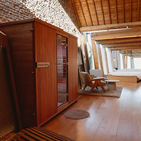 Art'lette Loft Balneo Bath & Infrared Sauna *